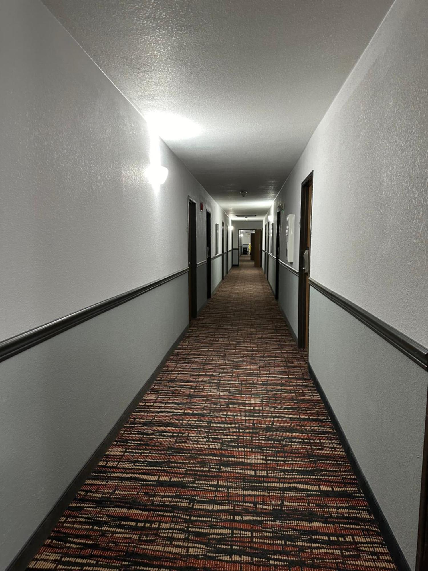 Super 8 By Wyndham Grand Island Hotel Exterior foto